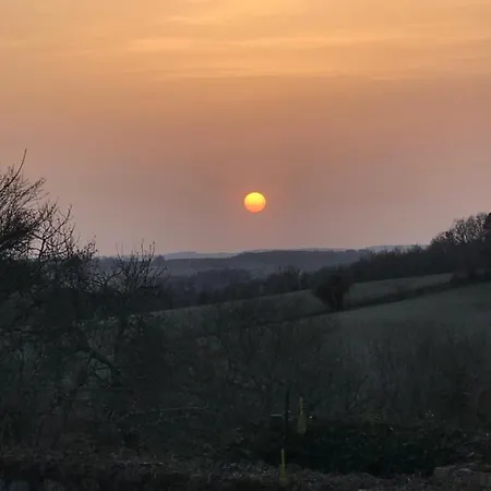 Le Hibou -1 Bed Porcheresse