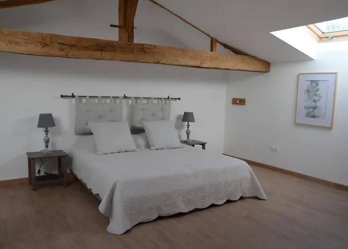 Le Hibou -1 Bed * Porcheresse